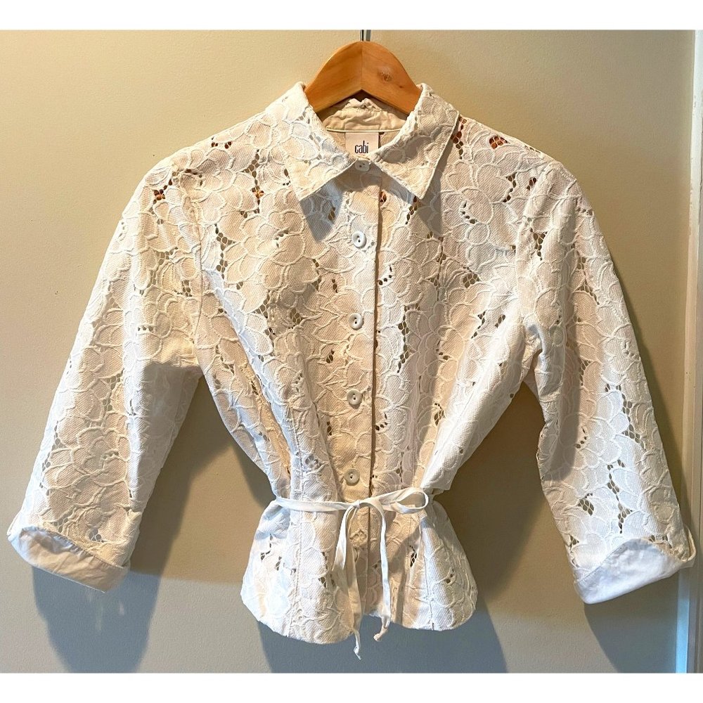 CABi Self Portrait Eyelet Laced Cropped Blazer, Small Gently Used, Ivory/White